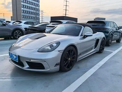 Porsche 718 2023