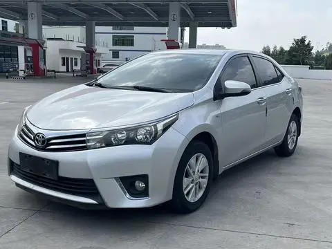 Toyota Corolla 2017 — фото 1