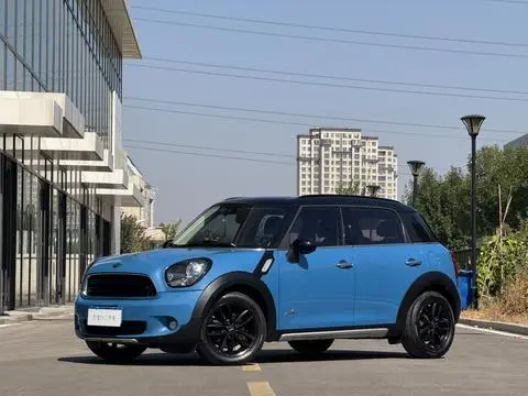 MINI COUNTRYMAN 2016