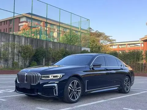 BMW 7 Series 2021