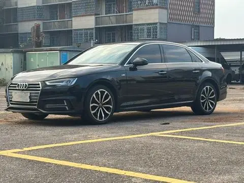 Audi A4L 2018
