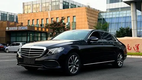 Mercedes-Benz E-Class 2019 — фото 1