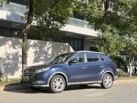 Dongfeng 风光580 2018