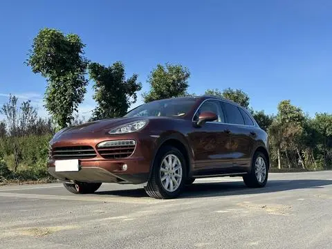Porsche Cayenne 2011
