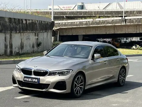 BMW 3 Series 2021