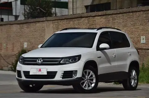 Volkswagen Tiguan 2016 — фото 1