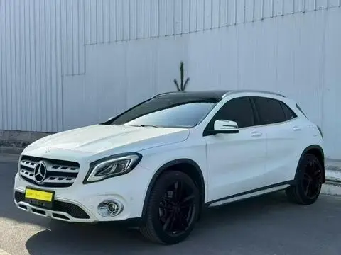 Mercedes-Benz GLA 2017