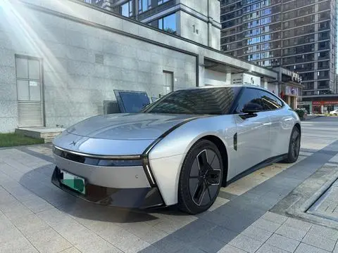XPeng 小鹏P7 2025