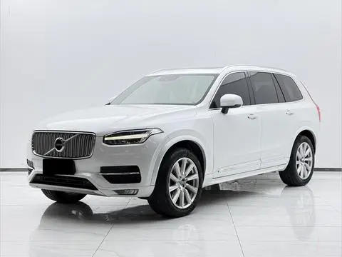 Volvo XC90 2019 — фото 1
