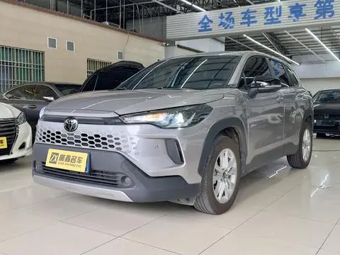 Toyota Corolla锐放 2026