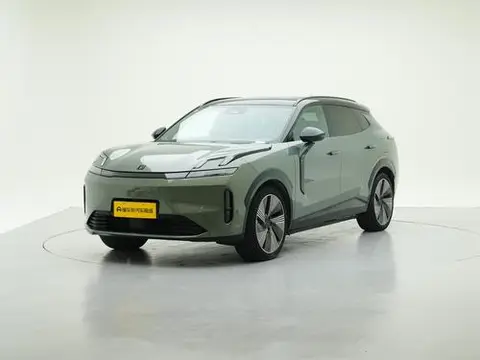 Lynk & Co 08 EM-P 2023