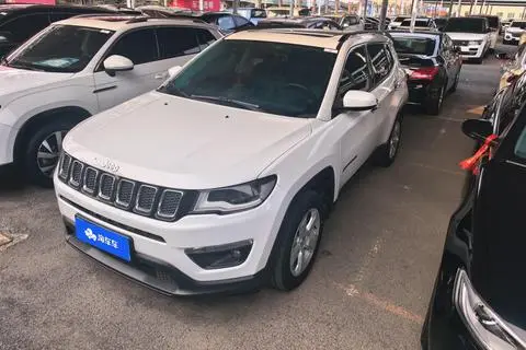 Jeep 指南者 2017