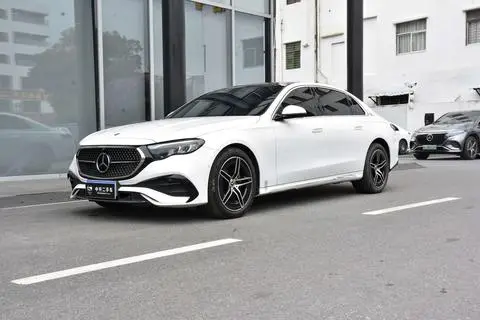 Mercedes-Benz E-Class 2024