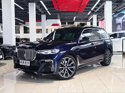 BMW X7 2021