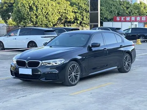 BMW 5 Series 2019 — фото 1