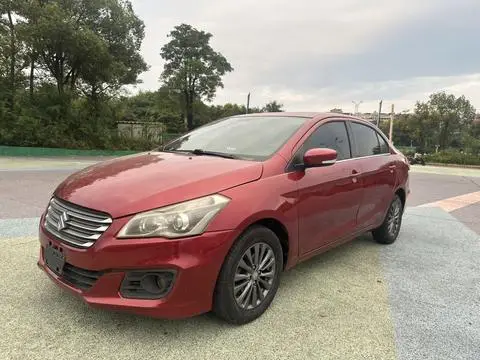 Suzuki 启悦 2015