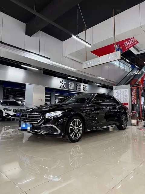 Mercedes-Benz E-Class 2021
