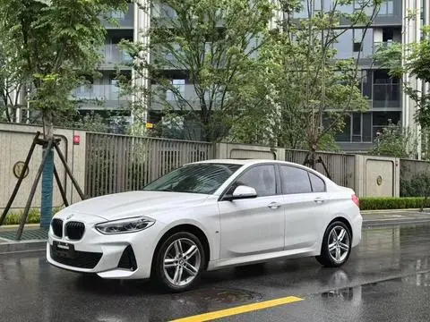 BMW 1 Series 2020