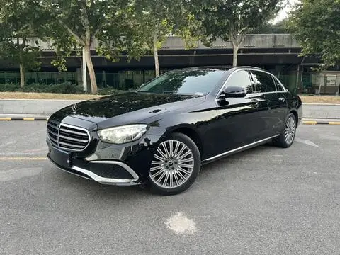 Mercedes-Benz E-Class 2023