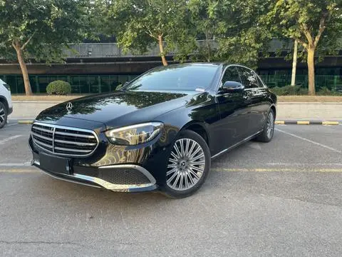 Mercedes-Benz E-Class 2022