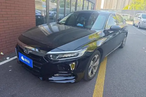 Honda Accord 2018 — фото 1