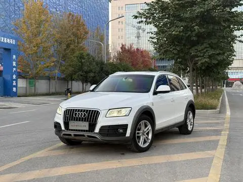 Audi Q5 2018 — фото 1