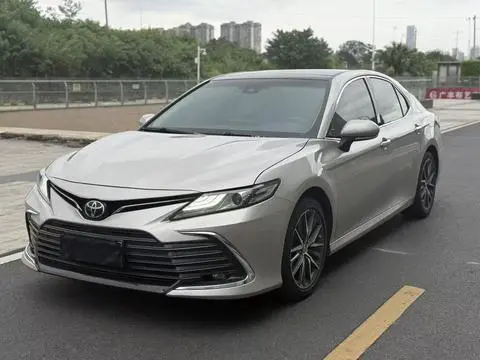 Toyota Camry 2021