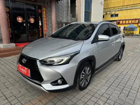 Toyota Yaris L Zhixuan 2022 — фото 1