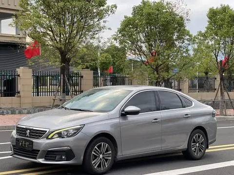 Peugeot 308 2016