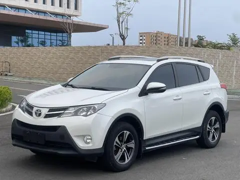 Toyota RAV4 2015