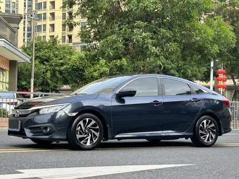 Honda Civic 2016 — фото 1