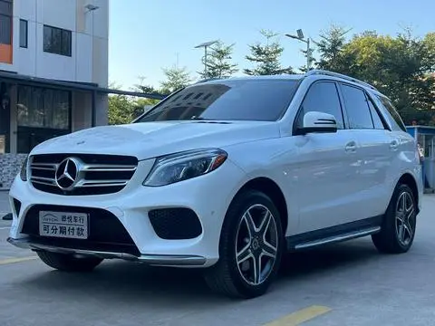 Mercedes-Benz GLE 2018 — фото 1