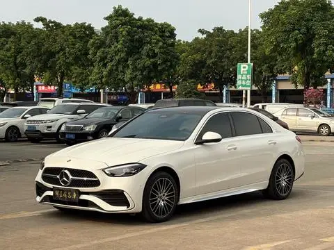 Mercedes-Benz C-Class 2025
