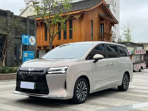 Wuling 星光730 PHEV 2025