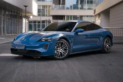 Porsche Taycan 2020