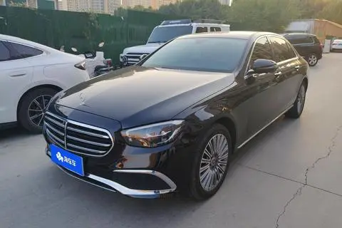 Mercedes-Benz E-Class 2022