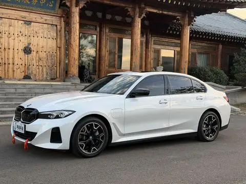BMW i3 2023