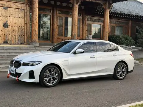BMW i3 2023