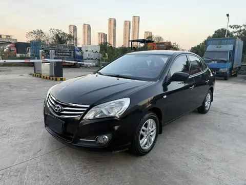 Hyundai Elantra Yuedong 2011