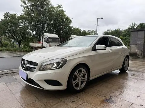 Mercedes-Benz A-Class 2015