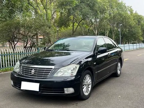 Toyota Crown 2005