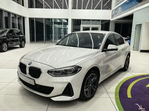 BMW 1 Series 2021