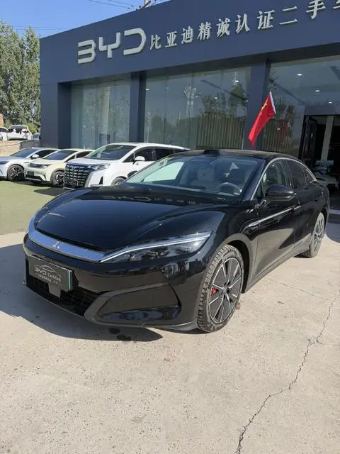 BYD Han L DM 2025