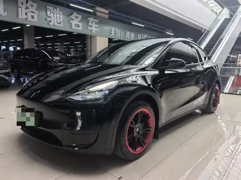 Tesla Model Y 2022 — фото 1