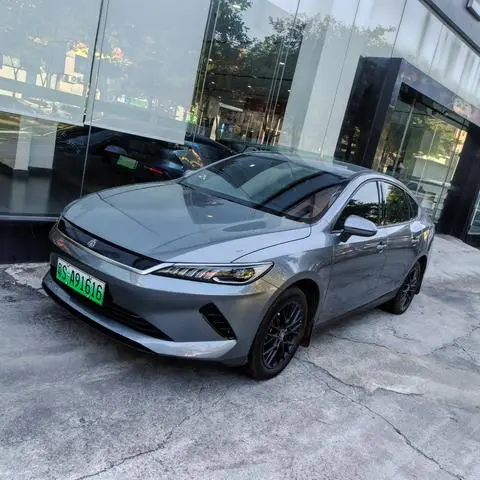 BYD 秦PLUS EV 2025 — фото 1