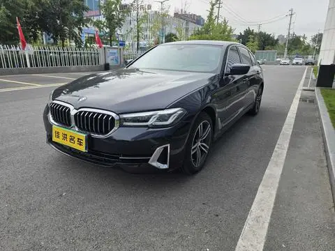 BMW 5 Series 2023 — фото 1