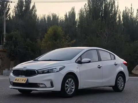 Kia K3 2016 — фото 1