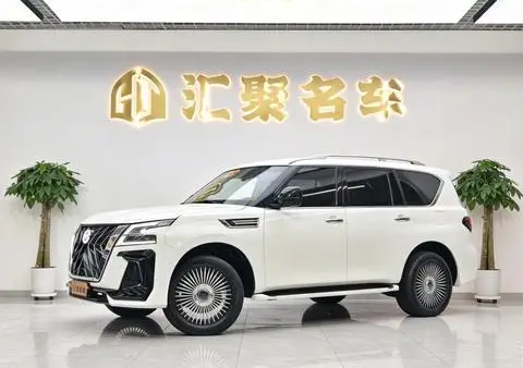 Nissan 途乐 2017 — фото 1
