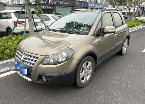 Suzuki 天语 SX4 2012