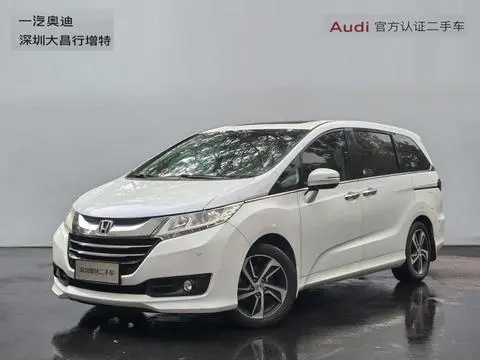 Honda 奥德赛 2017 — фото 1
